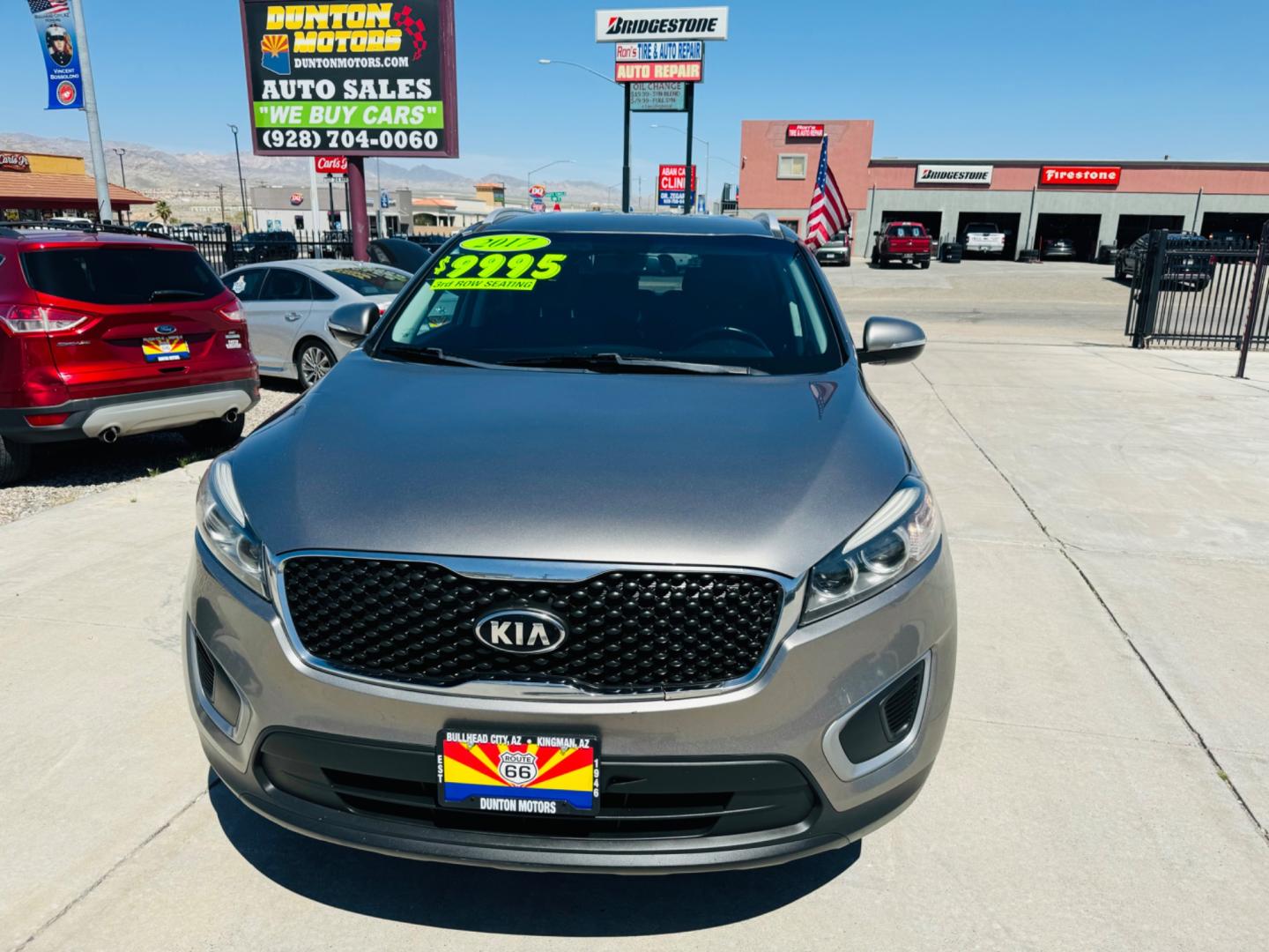 2017 Silver Kia Sorento (5XYPG4A35HG) , located at 2190 Hwy 95, Bullhead City, AZ, 86442, (928) 704-0060, 0.000000, 0.000000 - 2017 kia sorento L. 2.4 i4 engine. New engine with warranty installed 4/4/24. bluetooth, backup camera, satellite radio. this suv is fully loaded IN house financing available. Free warranty, free carfax. - Photo#1